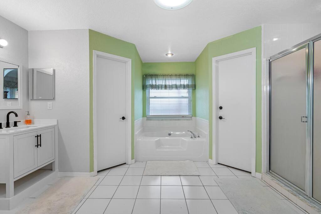 13 Mins From Arcade, Private Pool, & Themed * Orlando